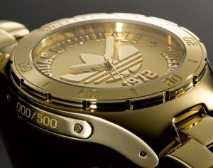 adidas-originals-40th-anniversary-trefoil-logo-watch-05