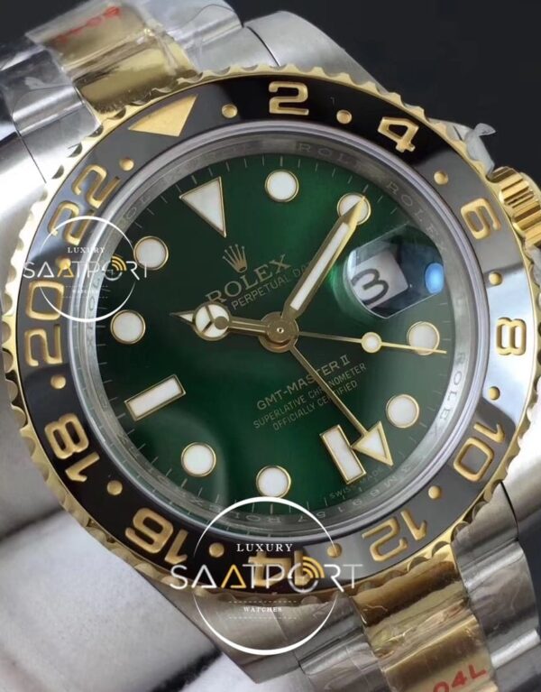 GMT-Master II 116713 LN Black Ceramic SSYG GMF 11 Best Edition Green Dial on S