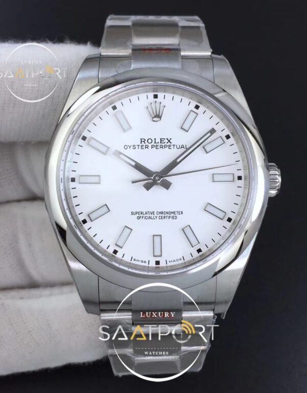 Rolex Oyster Perpetual 39mm 114300 GMF White Dial Super Clone 3132