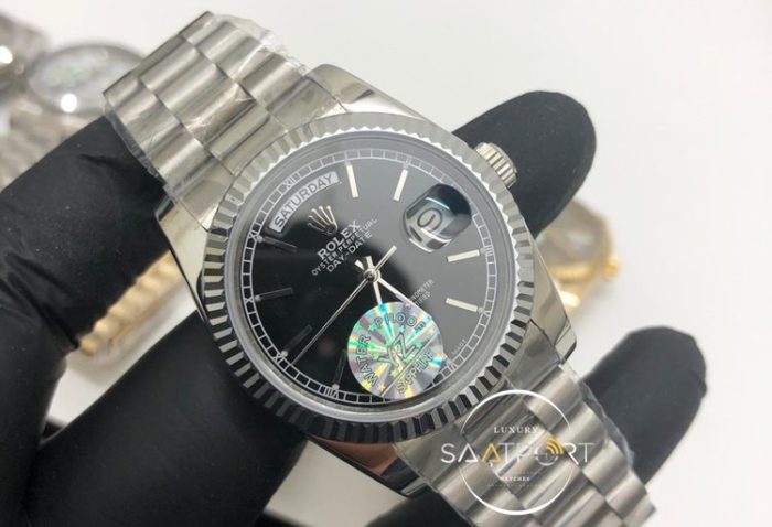 Rolex Saat Day Date Siyah Kadran Otomatik Mekanizma Tırtıklı Bezel Çelik Kasa