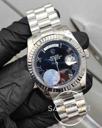 Rolex Saat Day Date Roma Rakamlı Siyah Kadran Tırtıklı Bezel Otomatik Mekanizma