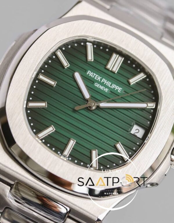 Patek Philippe Nautilus 5711 / 1A-014