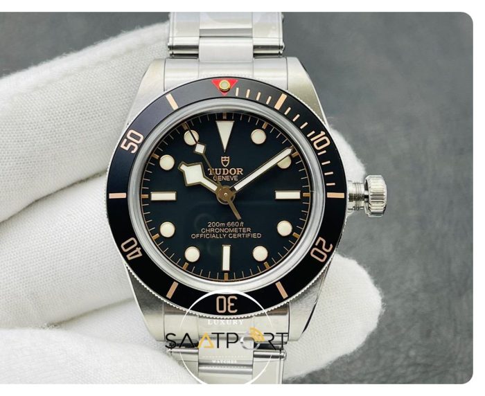 Tudor Heritage Black Bay M79030N Siyah Kadran Siyah Bezel Super Clone ETA