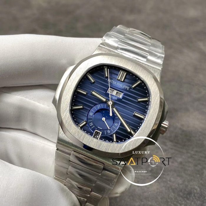 Patek Philippe Nautilus 5726/1A-014 mavi kadran paslanmaz çelik