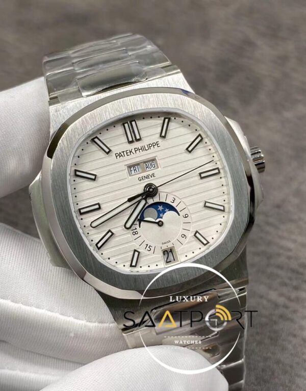 Patek Philippe Nautilus Annual Calendar 5726/1A-010 Beyaz Kadran