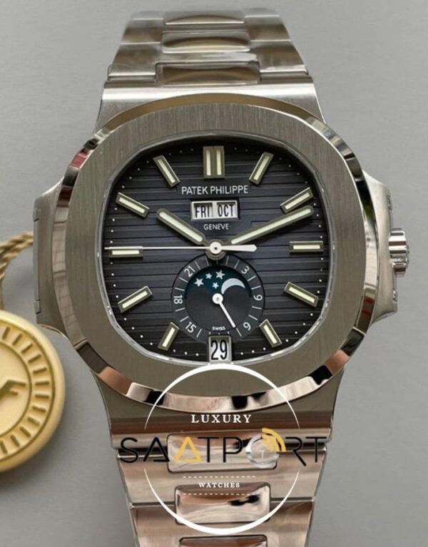 Patek Philippe Nautilus Annual Calendar 5726/1A-001 Siyah Kadran