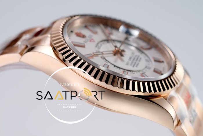 Rolex Sky-Dweller 42mm 904L Rose Çelik Kasa Beyaz Kadran Super Clone 9001 ETA