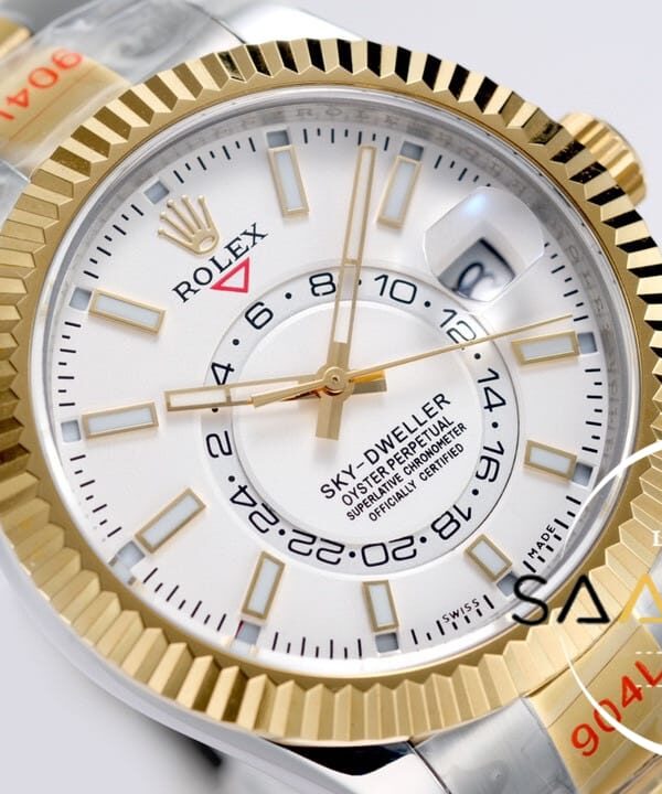 Rolex Sky-Dweller Beyaz Kadran Gold Bezel 904L Çelik Kasa 42mm Super Clone 9001 ETA