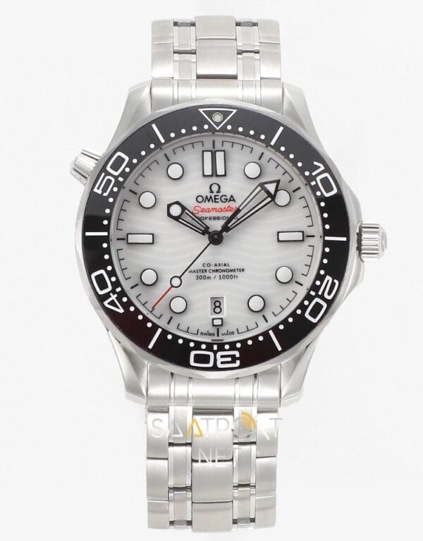 Omega Seamaster Diver 300 M White dial 42 mm Super Clone Eta