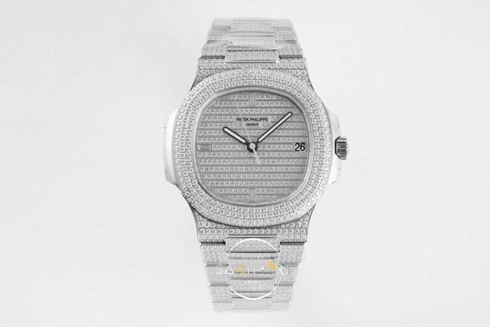 Patek Philippe Nautilus 5711Full Taşlı Super Clon ETA