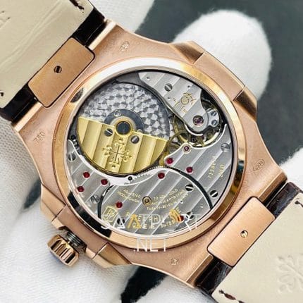Patek Philippe Nautilus 5712 Rose Deri Kordon Super Clone ETA (2)