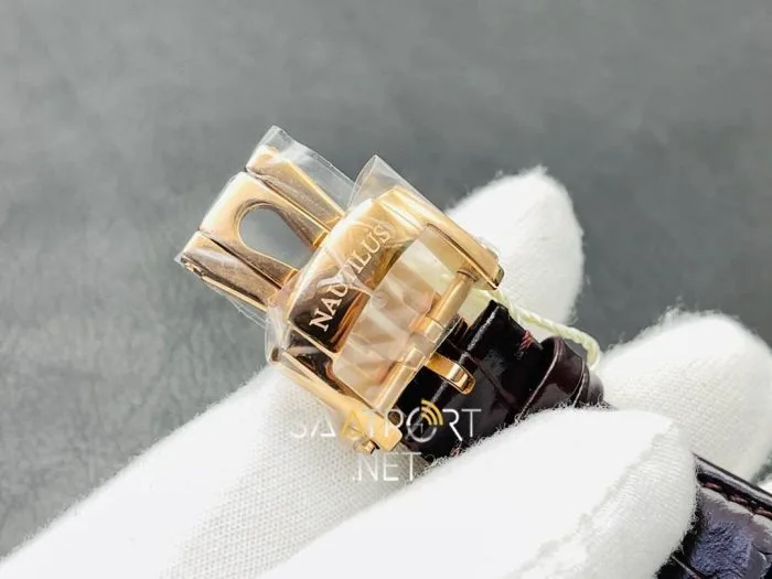 Patek Philippe Nautilus 5712 Rose Deri Kordon Super Clone ETA (5)