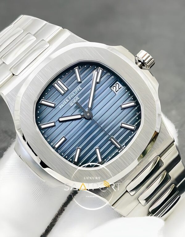 Patek Philippe Nautilus Nautilus 57111A 010 3K (9)