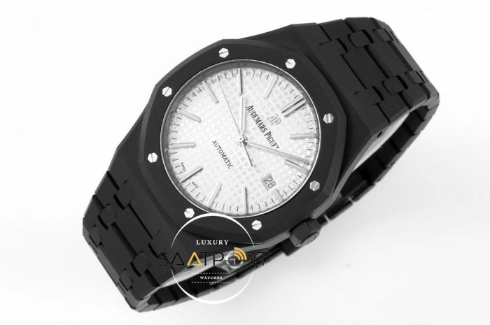 Audemars Piguet Royal Oak 15400 White Dial in DLC ETA