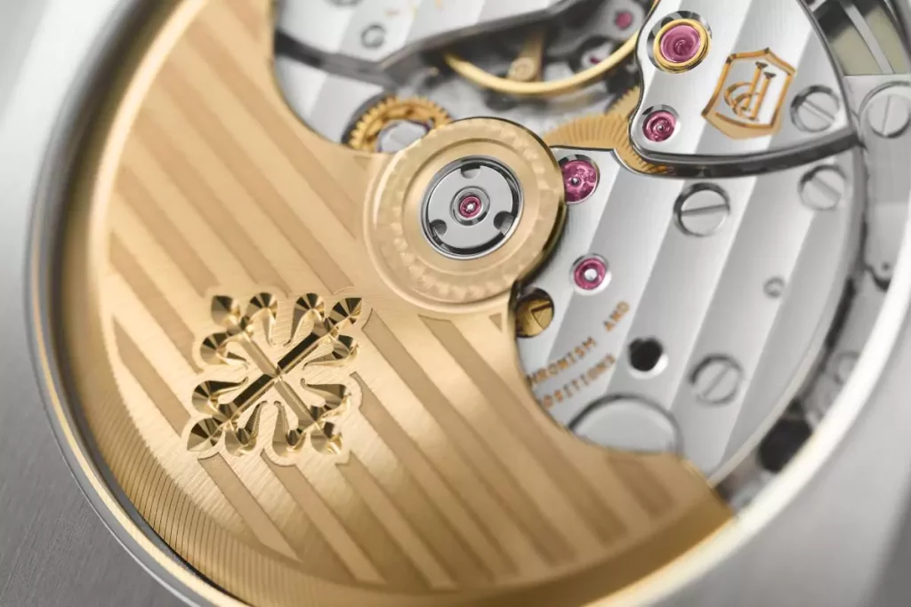 Patek Philippe Cubitus Ref 58211AR Gul Altin Ve Celik Birlesimi 5