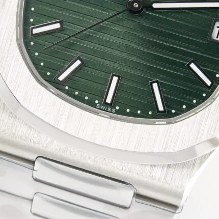Patek PhilippeNautilus 5711 Yeşil Kadran 3k Factory Super Clone Eta (1)