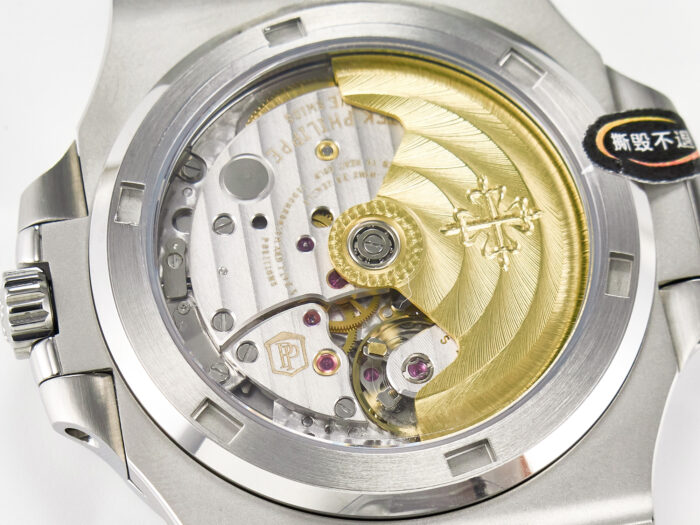 Patek PhilippeNautilus 5711 Yeşil Kadran 3k Factory Super Clone Eta