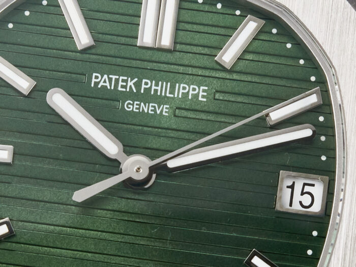 Patek PhilippeNautilus 5711 Yeşil Kadran 3k Factory Super Clone Eta