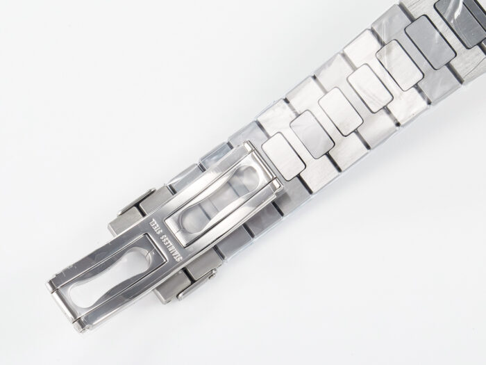 Patek PhilippeNautilus 5711 Yeşil Kadran 3k Factory Super Clone Eta