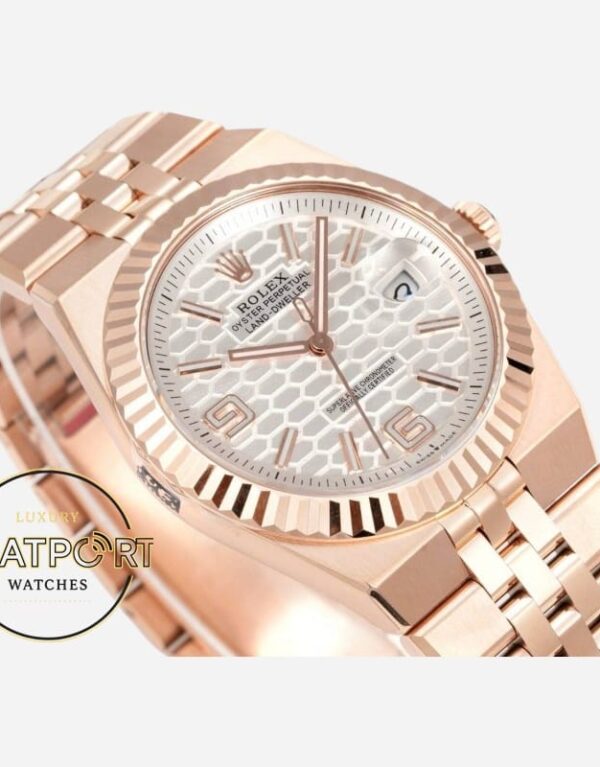 Rolex 127335 Land Dweller 40 mm Beyaz Petek Kadran 904L Everose 7135 Super Clone ETA