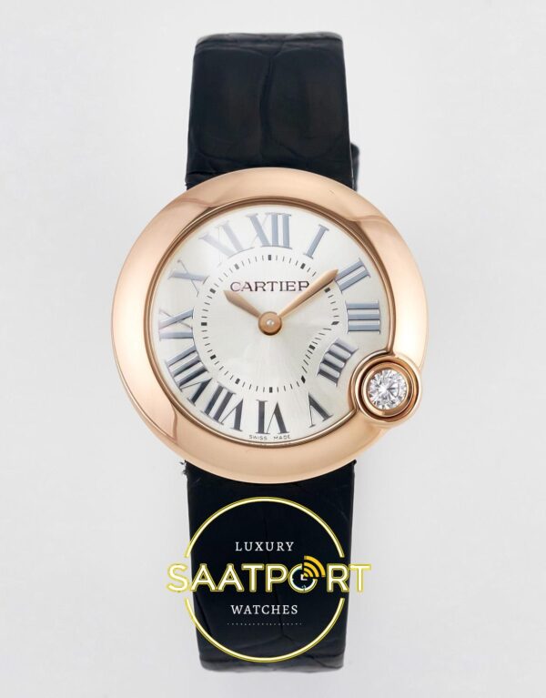 Cartier Ballon Blanc 30mm Rose Gold Beyaz Kadran Siyah Deri Kordon Bayan Super Clone ETA Görünüm 1