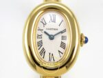 Cartier Baignoire Bayan ETA Saat 23mm x 7.1mm Roma Rakamlı Kadran ve İbre Detayı Yakın Plan Super Clone — Kadran ve Bezel Görünümü