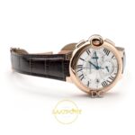 Cartier Ballon Bleu Erkek ETA Saat 47mm Roma Rakamlı Kadran ve İbre Detayı Yakın Plan Super Clone — Kadran ve Bezel Görünümü
