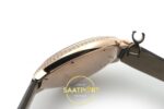 Cartier Ballon Bleu Erkek ETA Saat 42mm Sağ Çapraz Safir Taşlı Kurma Kolu ve Kasa Profili Super Clone — Kadran ve Bezel Görünümü