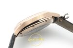 Cartier Drive Erkek ETA Saat 42.5mm x 43.5mm x 12.5mm Yatay Kadran ve Çizilmez Safir Kristal Cam Derinliği Super Clone — Kadran ve Bezel Görünümü