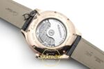 Cartier Drive Erkek ETA Saat 42.5mm x 43.5mm x 12.5mm Kasa Yan Profili ve Ergonomik Bilek Oturuşu Super Clone — Kadran ve Bezel Görünümü