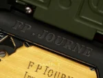 F.P. Journe Élégante Titalyt Beyaz Kadran Yeşil Kordon Super Clone ETA - Arka Kapak FP Journe Gravürü ve Kordon Bağlantı Detayı — Kadran ve Bezel Görünümü