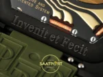 F.P. Journe Élégante Titalyt Beyaz Kadran Yeşil Kordon Super Clone ETA - Invenit et Fecit Arka Kapak Gravürü ve Kordon Makrosu — Kadran ve Bezel Görünümü