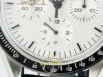 Omega OMG- SpeedMaster Snoopy Apollo SS/NY White SMF A3861 ZF Factory 42mm Sol Yan Kasa Kalınlık ve Fırçalanmış Yüzey Profili — Kadran ve Bezel Görünümü