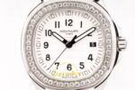 Patek Philippe Aquanaut 5267 SS PPF White Textured Dial PPF Factory Aktif Hacking Saniye Durdurma 38.8mm Sol 45 Derece Çapraz — Kadran ve Bezel Görünümü