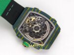 Richard Mille RM 67-02 Green NTPT CRMA7 Arka Kapak Safir Cam ve CRMA7 Rotor Görünümü Rich Factory Super Clone ETA — Kadran ve Bezel Görünümü