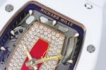 Richard Mille RM07 Ladies White Ceramic ZF Red Dial on ZF Factory 31.5mmx12mm Yatay Kasa, Bezel ve Kordon Bütünlüğü Super Clone — Kadran ve Bezel Görünümü