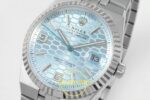 Rolex Land Dweller 127336 DIWF Ice Blue Textured Dial ZF Factory 40mmx10.3mm Sağ 45 Derece Çapraz Kasa ve Kurma Tepesi Profili — Kadran ve Bezel Görünümü